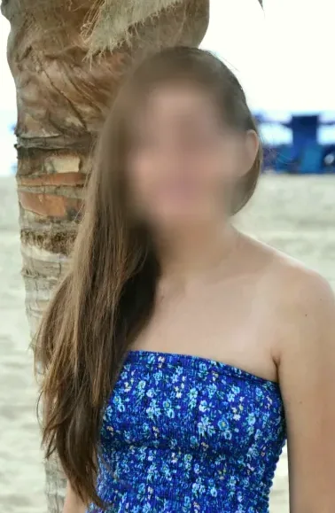 Alina, 28