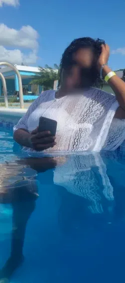 Cara, 31