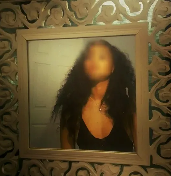 Diana, 30