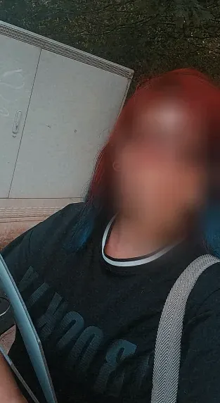 Emily, 27
