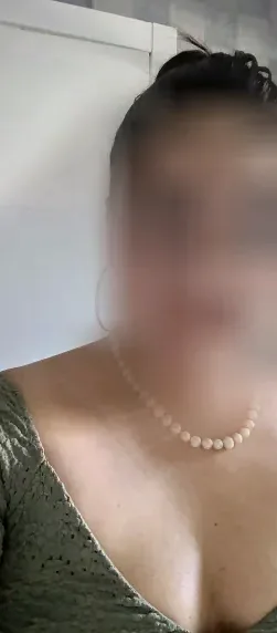 Greta, 39