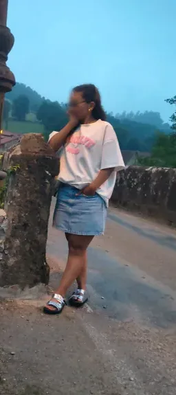 Jette, 32