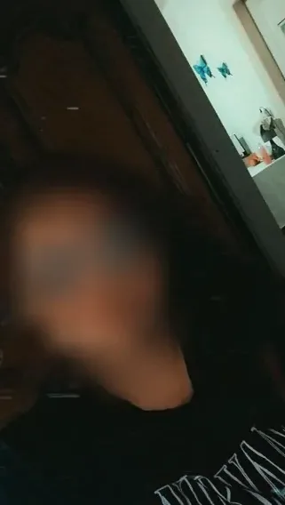 Luisa, 25