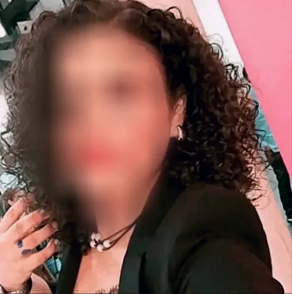 Tanja, 35