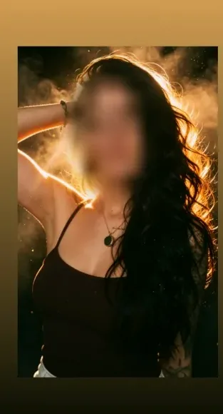 Viktoria, 37